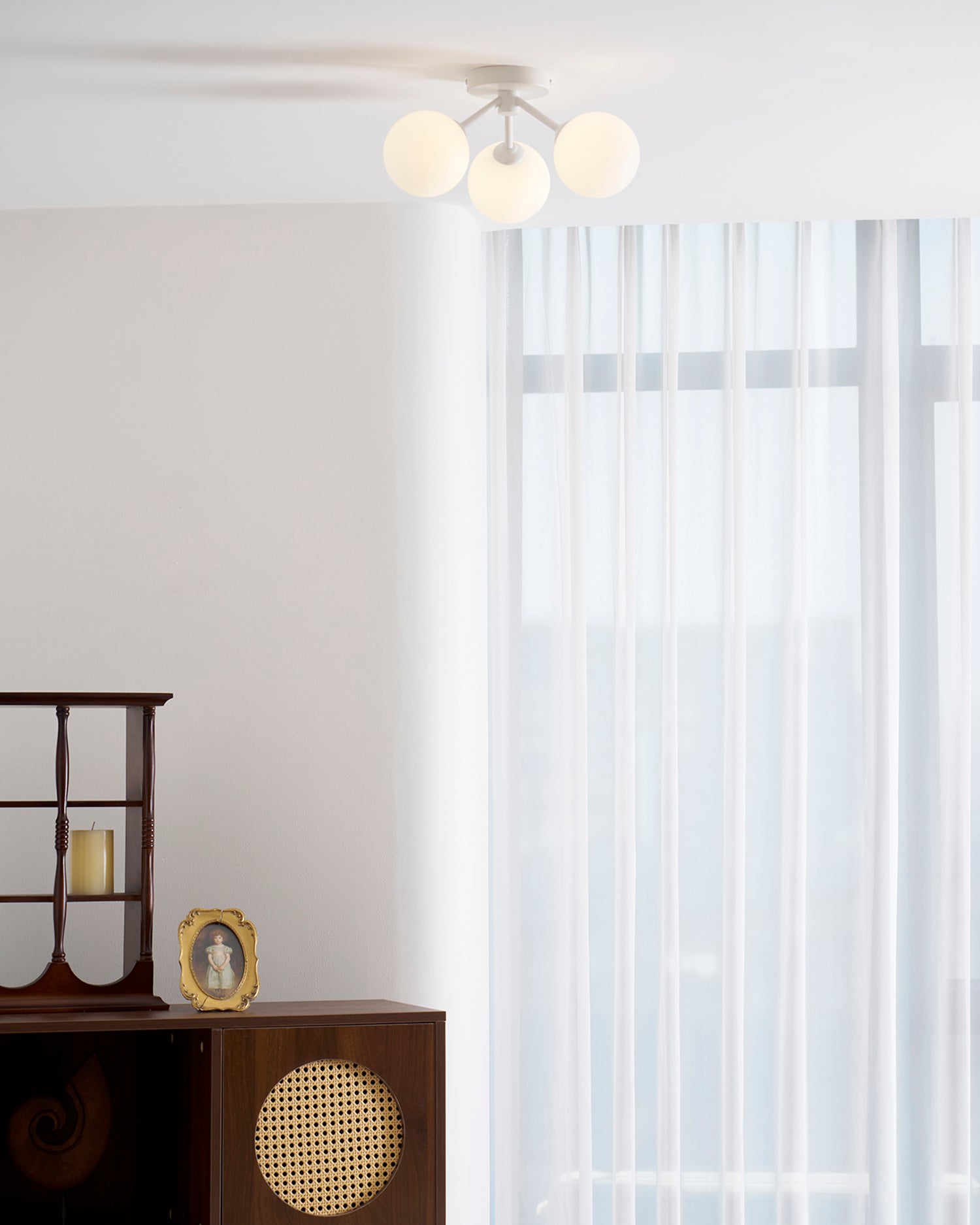 مصباح سقف لوريلاي 14.1 بوصة - 7 بوصة