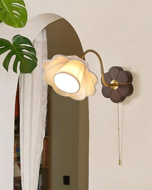 Luci Flower Wall Lamp
