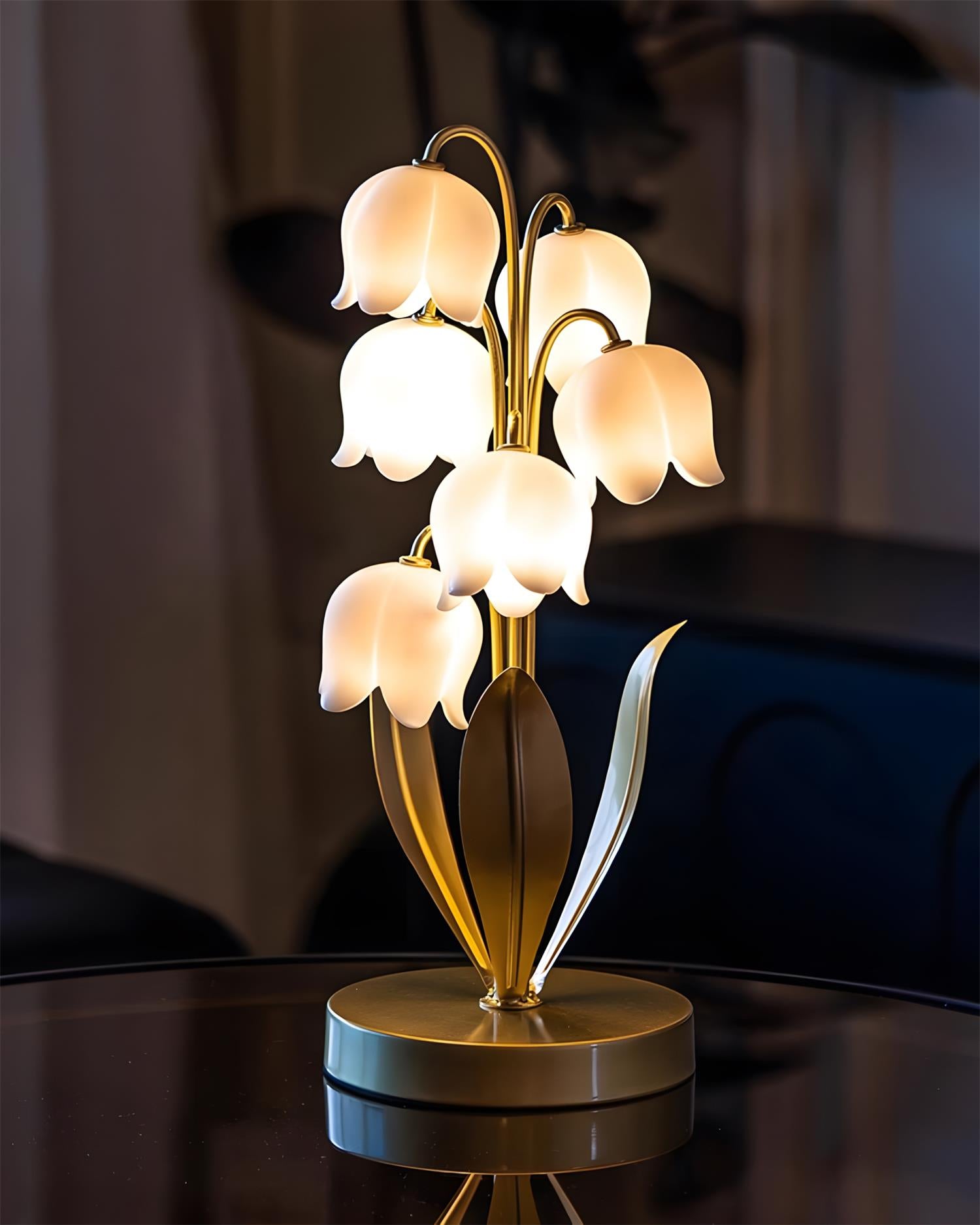 LumiLily Table Lamp