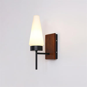 Lunard Wall Lamp