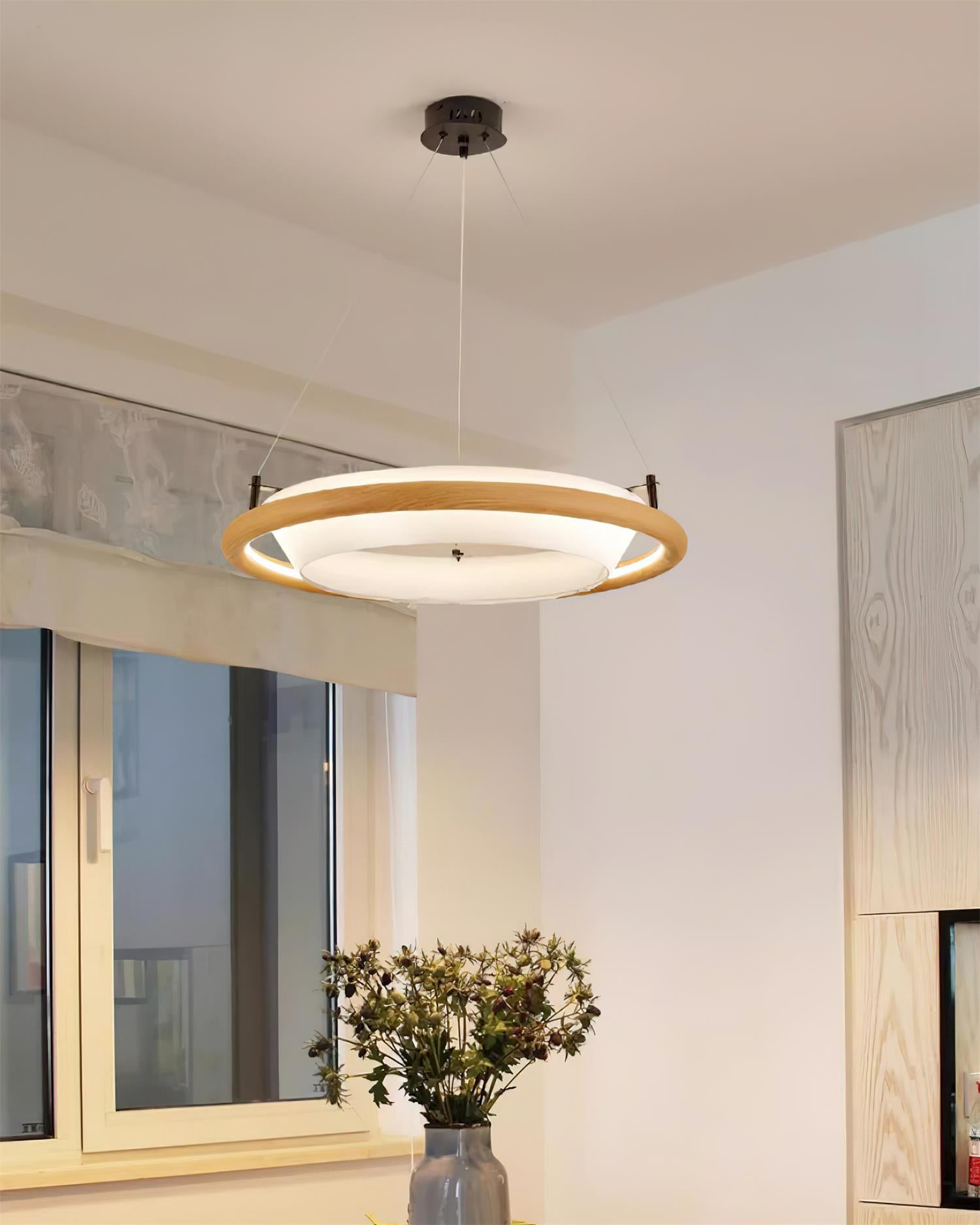 Lustra Breno Chandelier