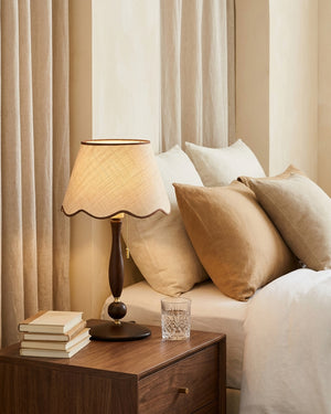 Madera Scallop Table Light