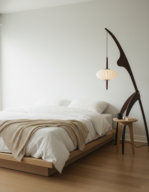 Mante Religieuse Floor Lamp