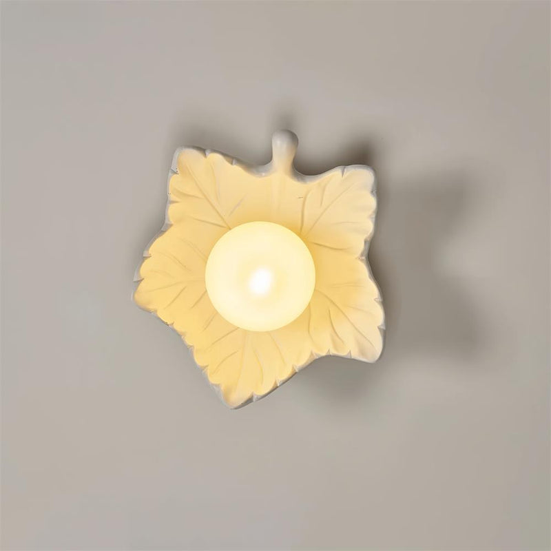 Maple Leaf Wall Light – detail 15