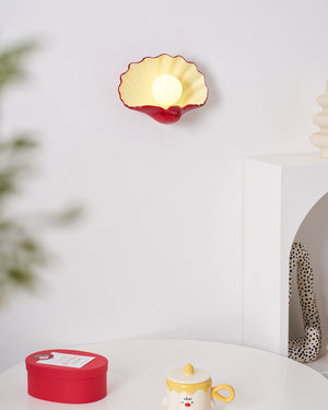 Marisca Wall Lamp