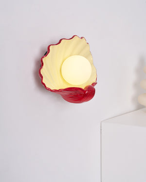 Marisca Wall Lamp