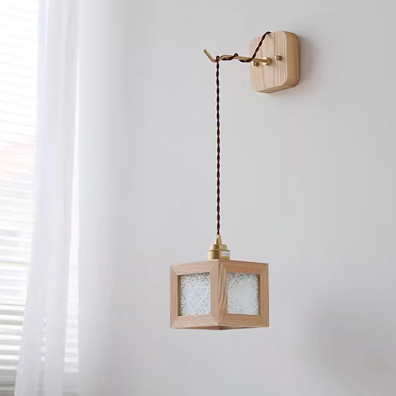 Matilda Wood Wall Lamp 4.7″- 5.9″ - Docos