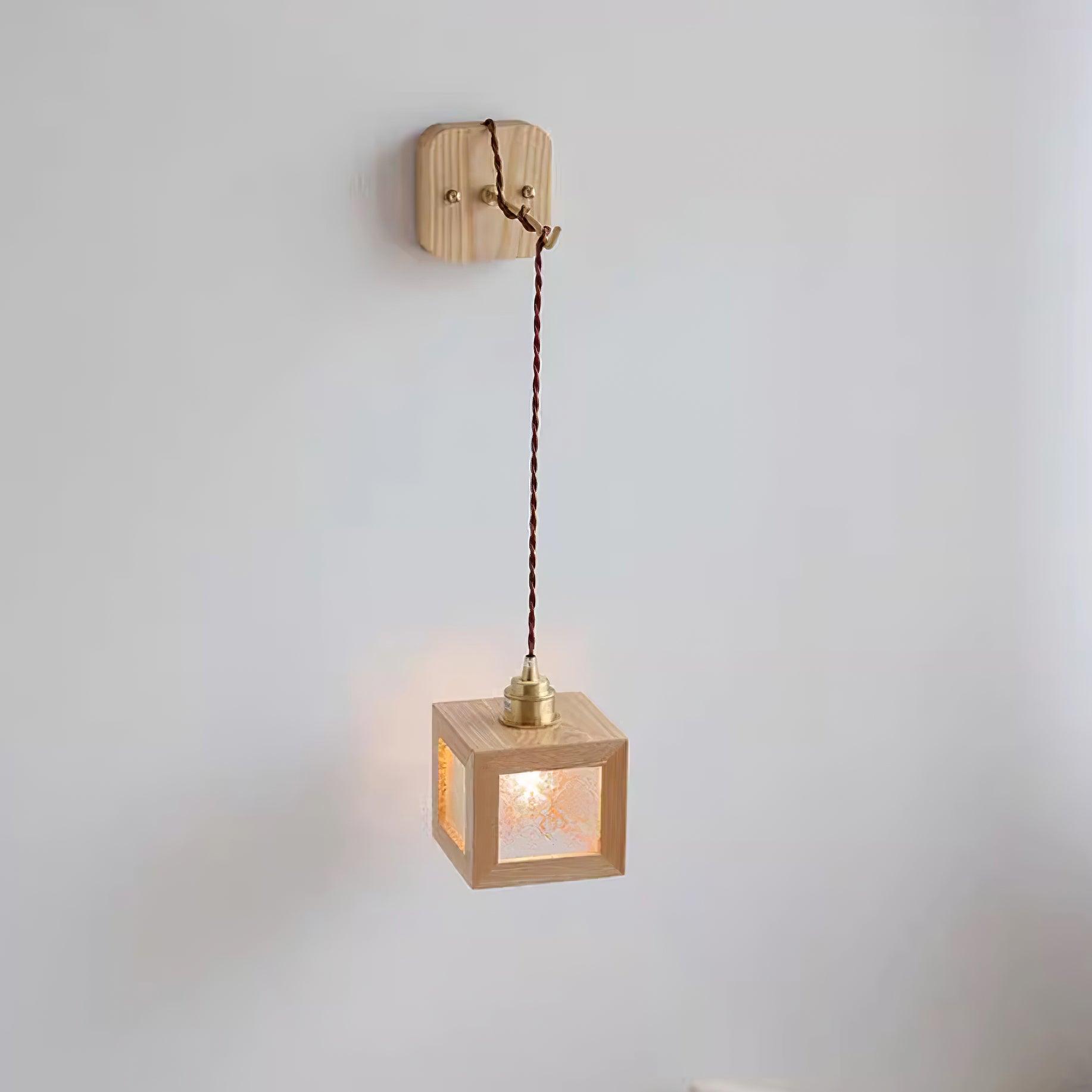 Matilda Wood Wall Lamp 4.7″- 5.9″ - Docos