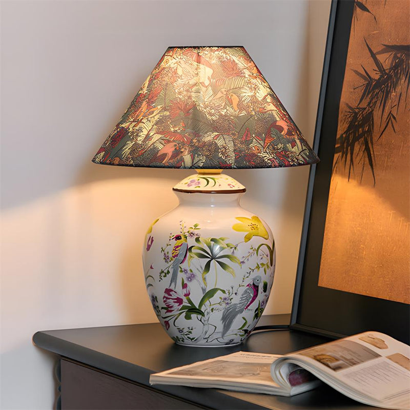 Meadow Muse Table Lamp – detail 15