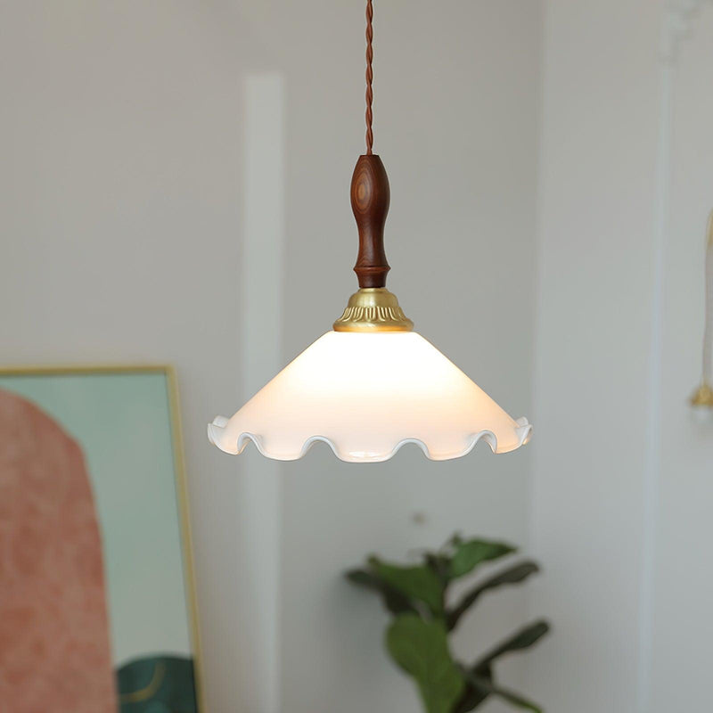 Milky Flower Pendant Light – detail 5