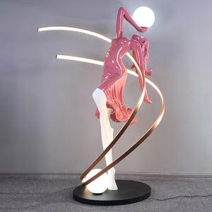 Lámpara de pie con estatua de la diosa Misha 
