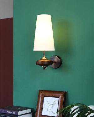 Montera Wall Lamp