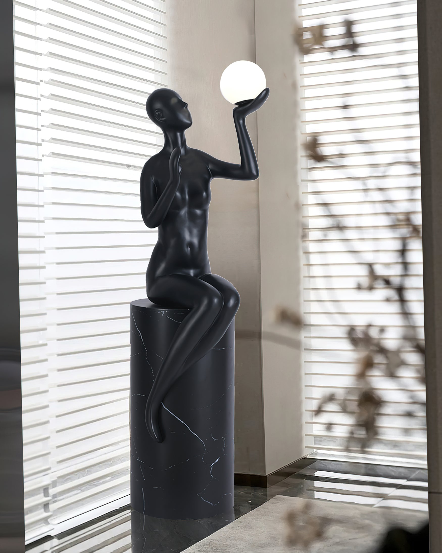 Myron Sculpture Floor Lamp