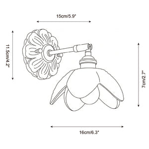 Nacre Petal Wall Lamp