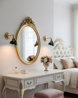 Nacre Petal Wall Lamp