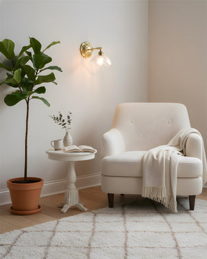 Nacre Petal Wall Lamp