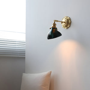 Nacre Petal Wall Lamp