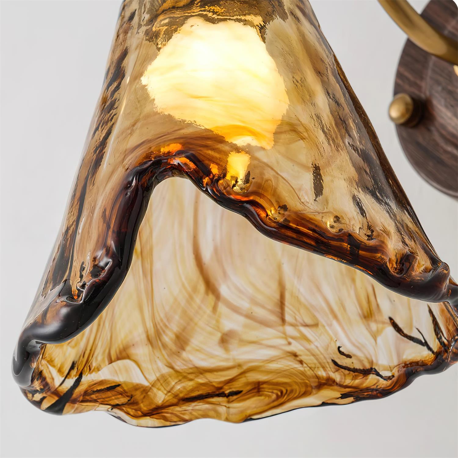 Nalia Amber Wall Lamp