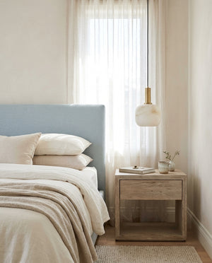 Nina Alabaster Pendant Lamp