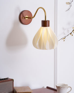 Novus Wall Lamp