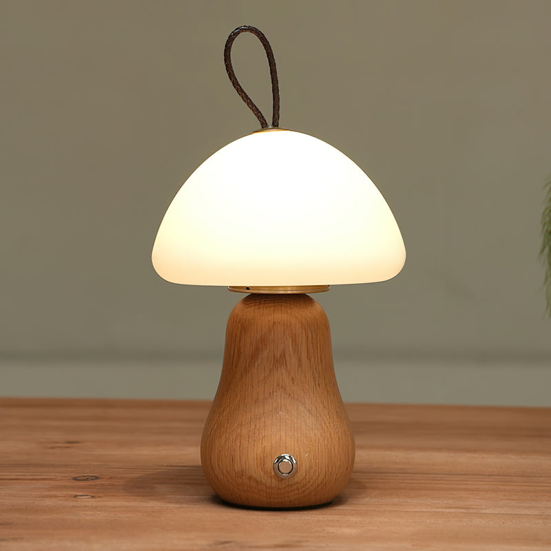 Nubia Table Lamp – detail 11