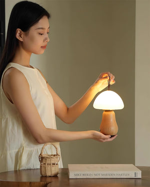 Nubia Table Lamp