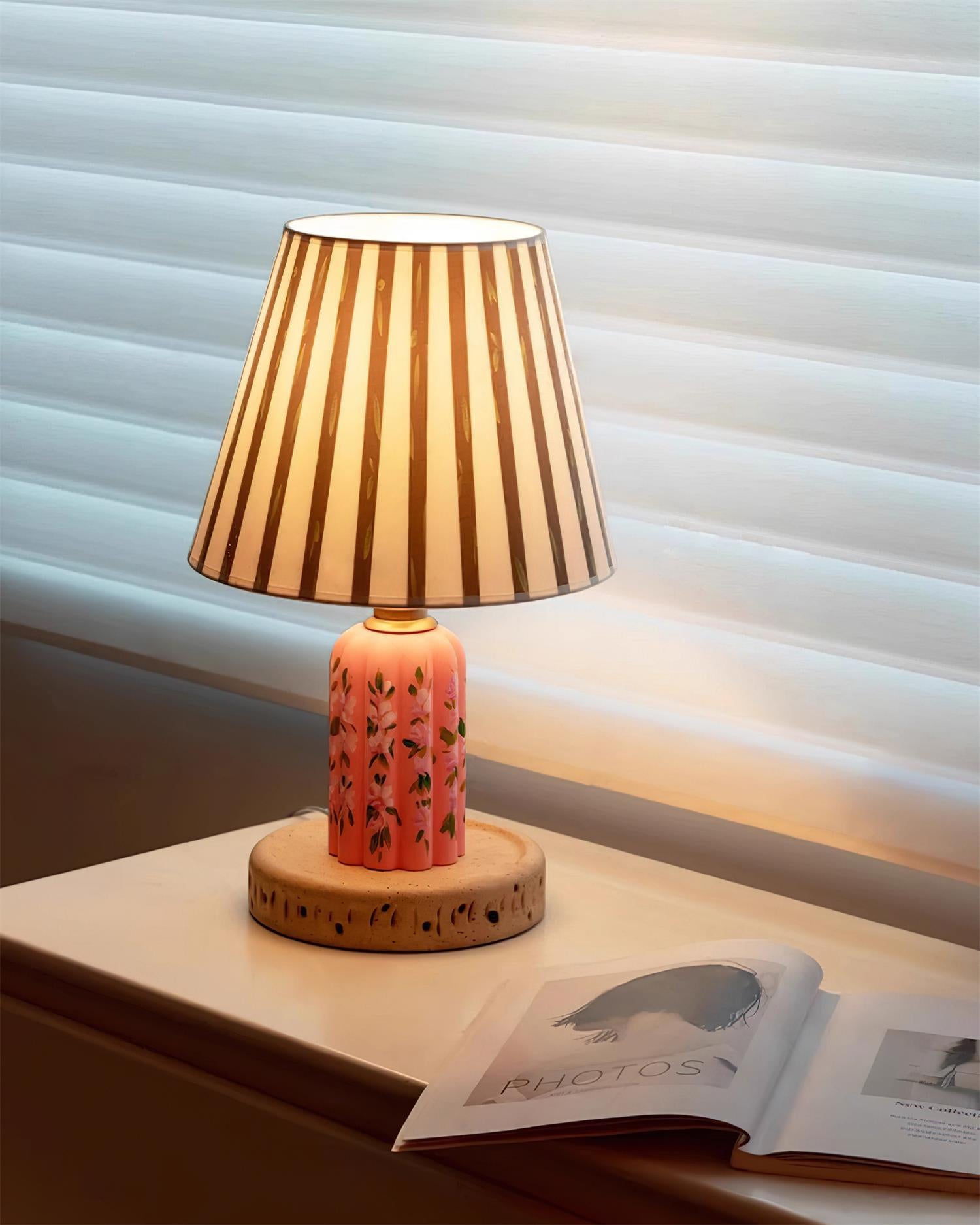 Ollie Flowers Table Lamp