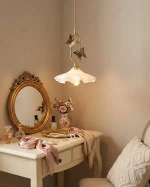 Papilora Pendant Light