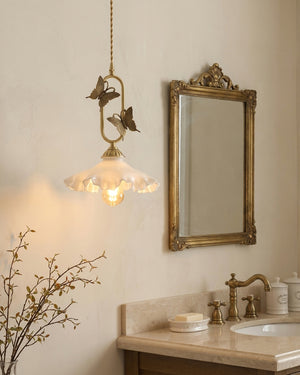 Papilora Pendant Light