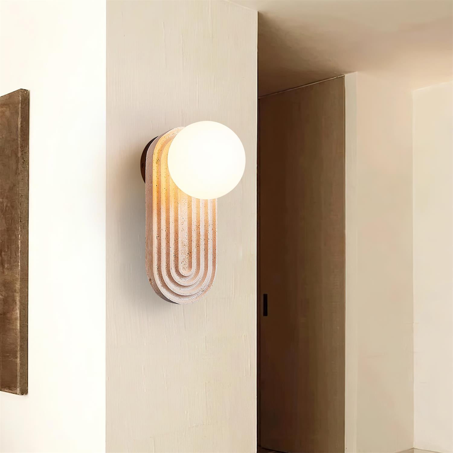 Pearla Wall Lamp