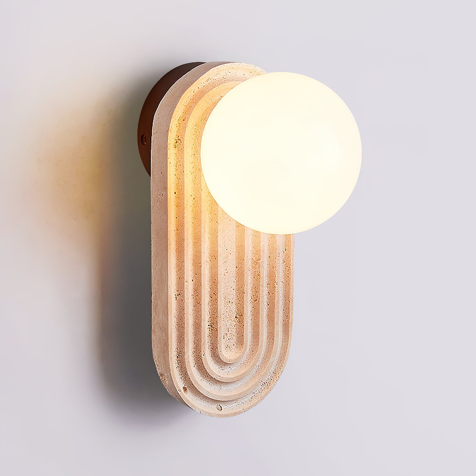 Pearla Wall Lamp