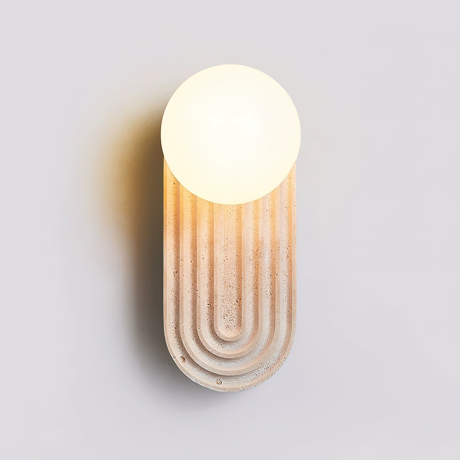 Pearla Wall Lamp