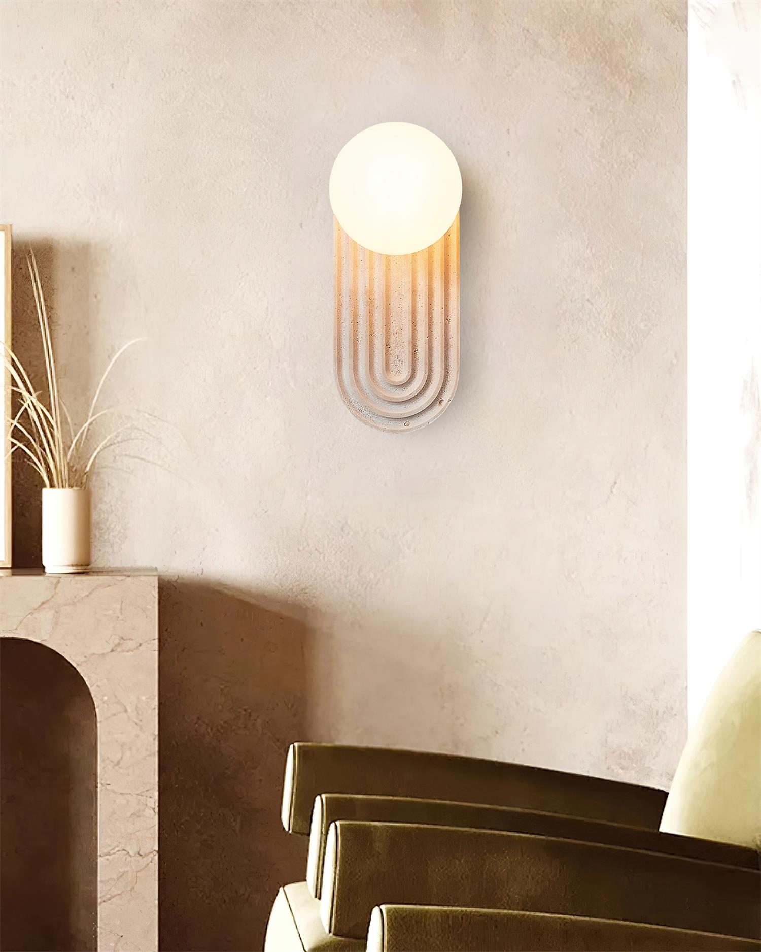 Pearla Wall Lamp