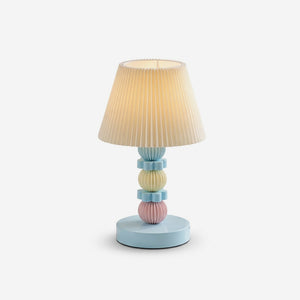 Perravie bordslampa