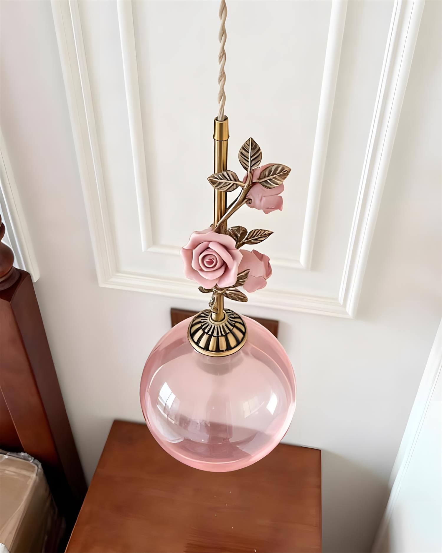 Petalcrest Pendant Lamp