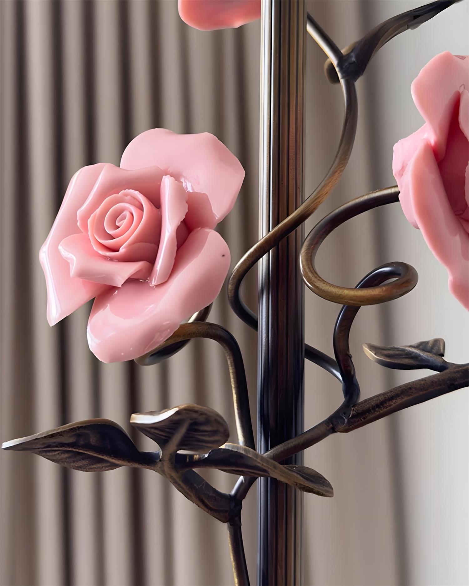 Petalcrest Pendant Lamp