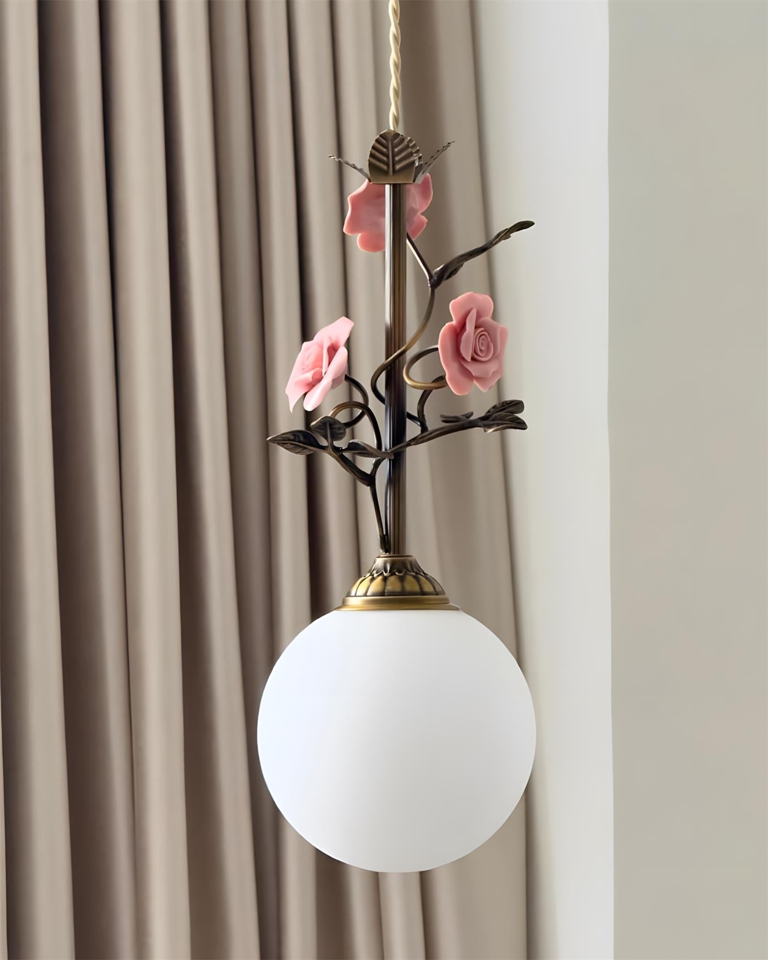 Petalcrest Pendant Lamp