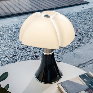 Petalica Table Lamp