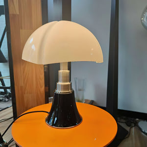 Petalica Table Lamp