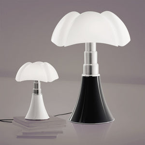 Petalica Table Lamp