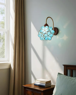Petalora Wall Lamp