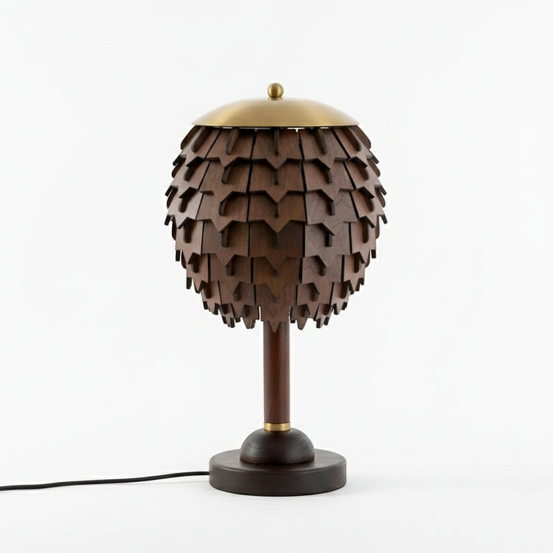 Pinecone Table Lamp – detail 2
