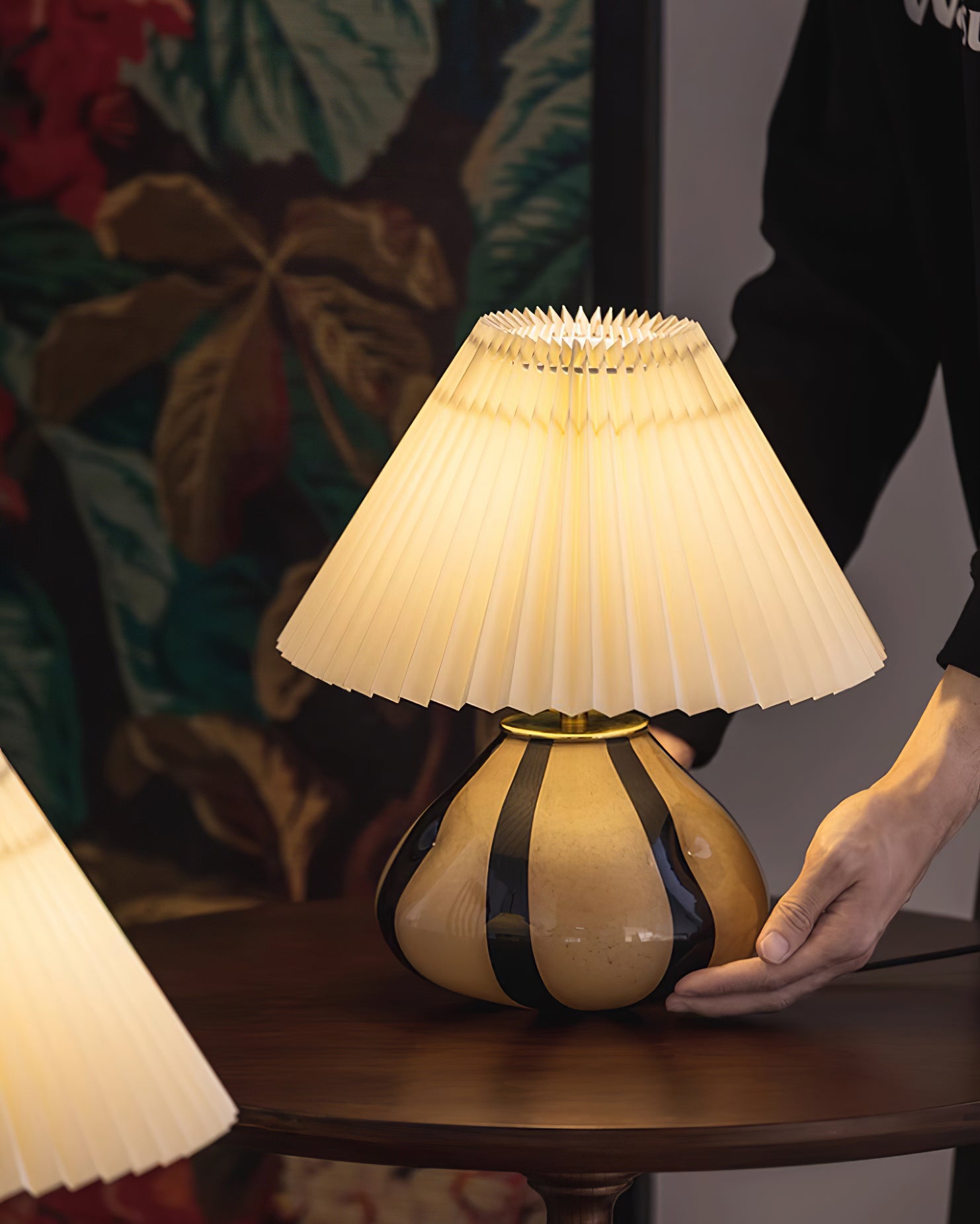 Pleated Cavolo Table Lamp