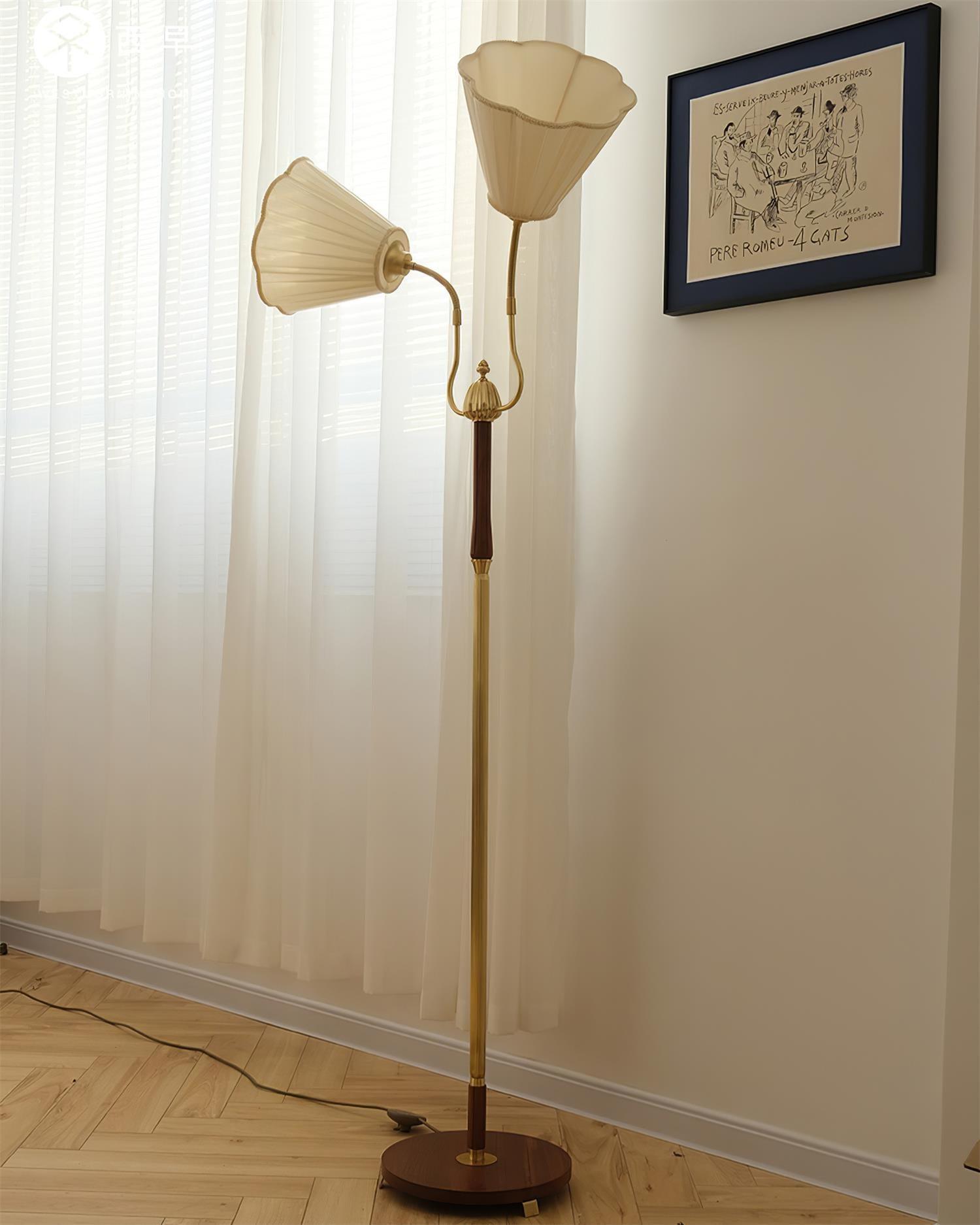 Ramira Floor Lamp - Docos