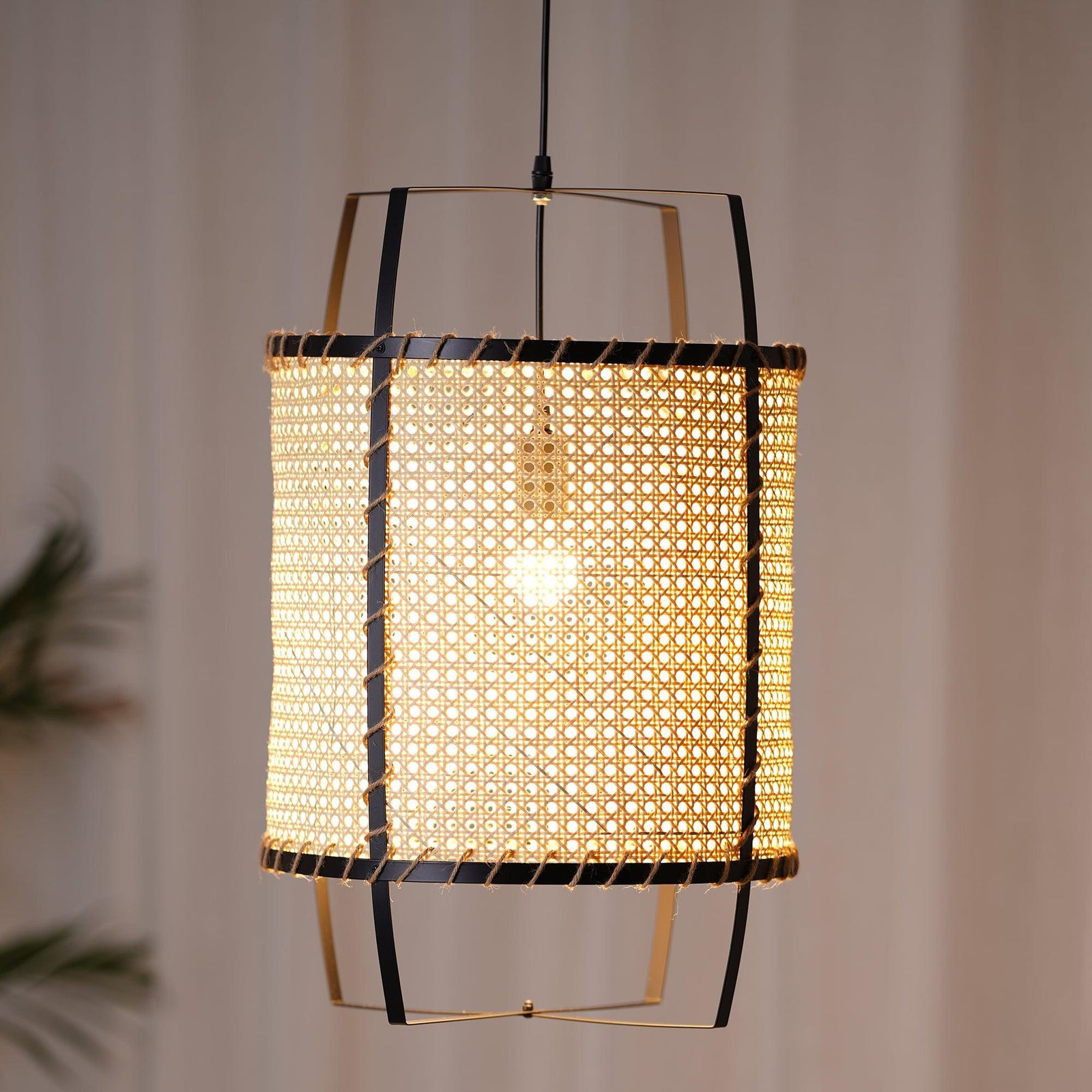 Rattan Meyda Pendant Lamp - Docos