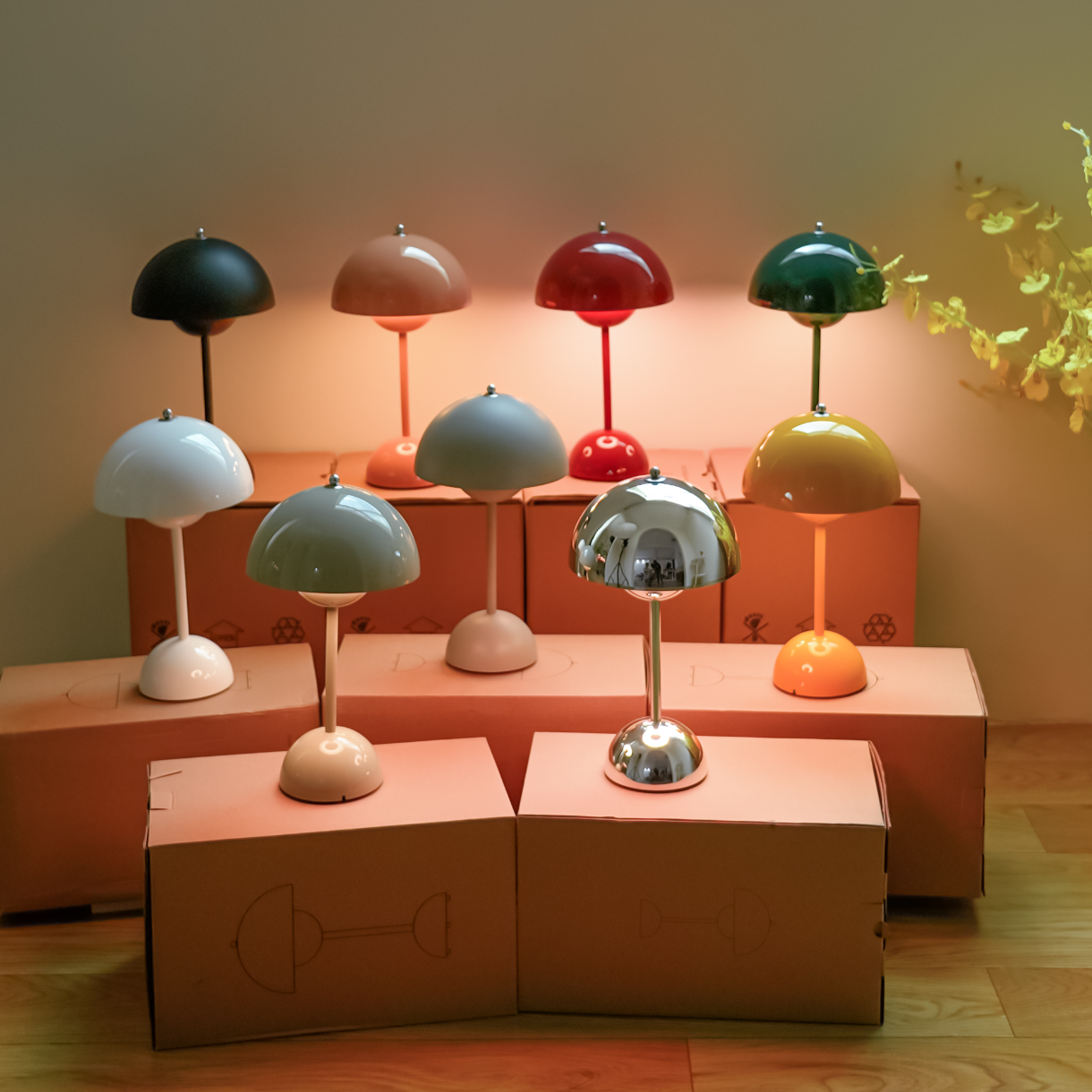 Rechargeable LED Small Desk Lamp