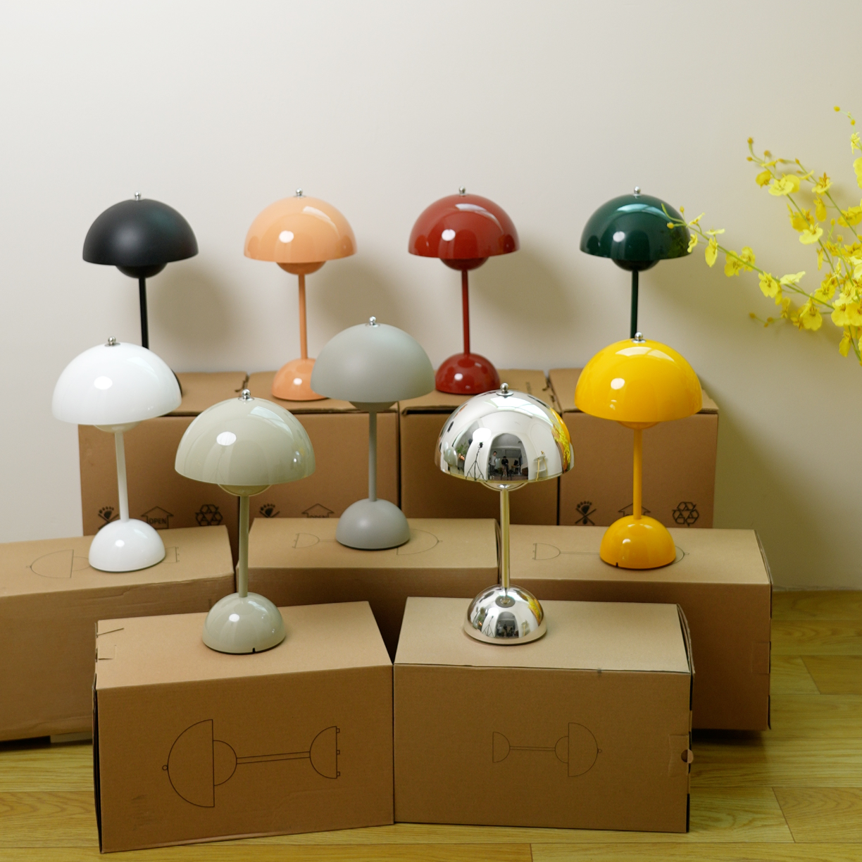 Rechargeable LED Small Desk Lamp