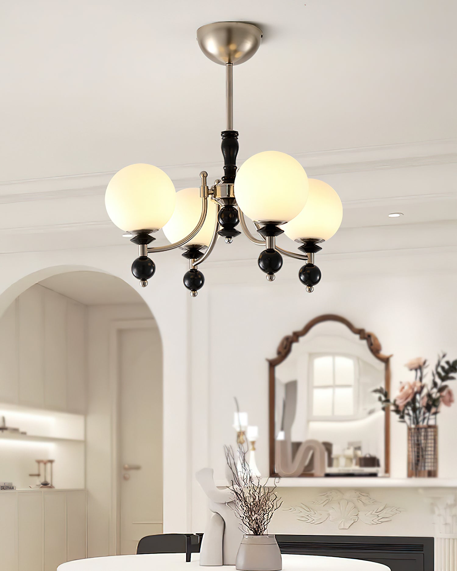 Retro Ellan Chandelier