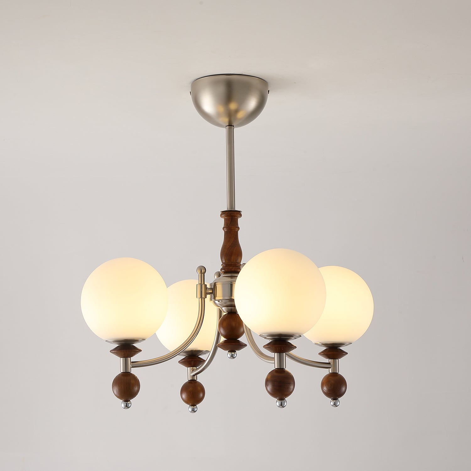 Retro Ellan Chandelier