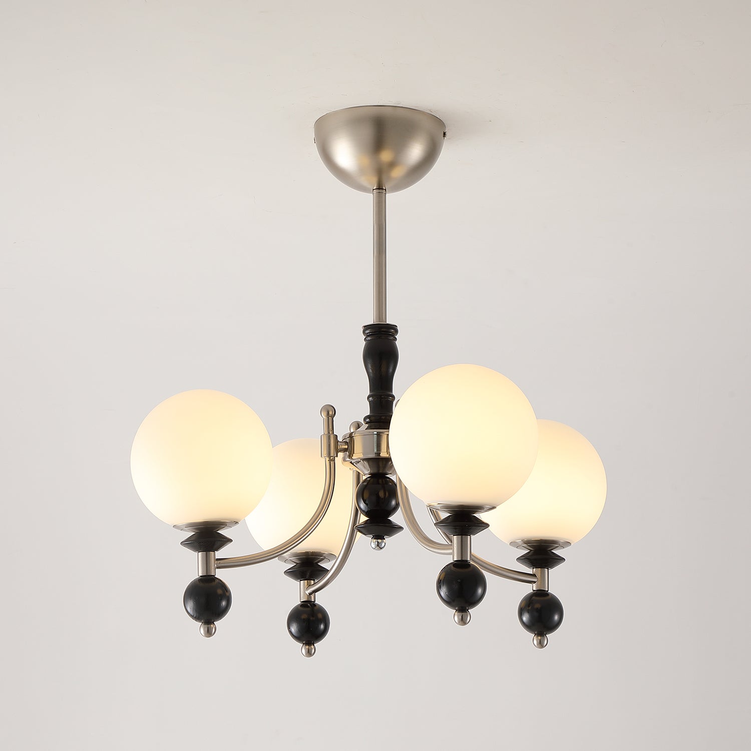 Retro Ellan Chandelier